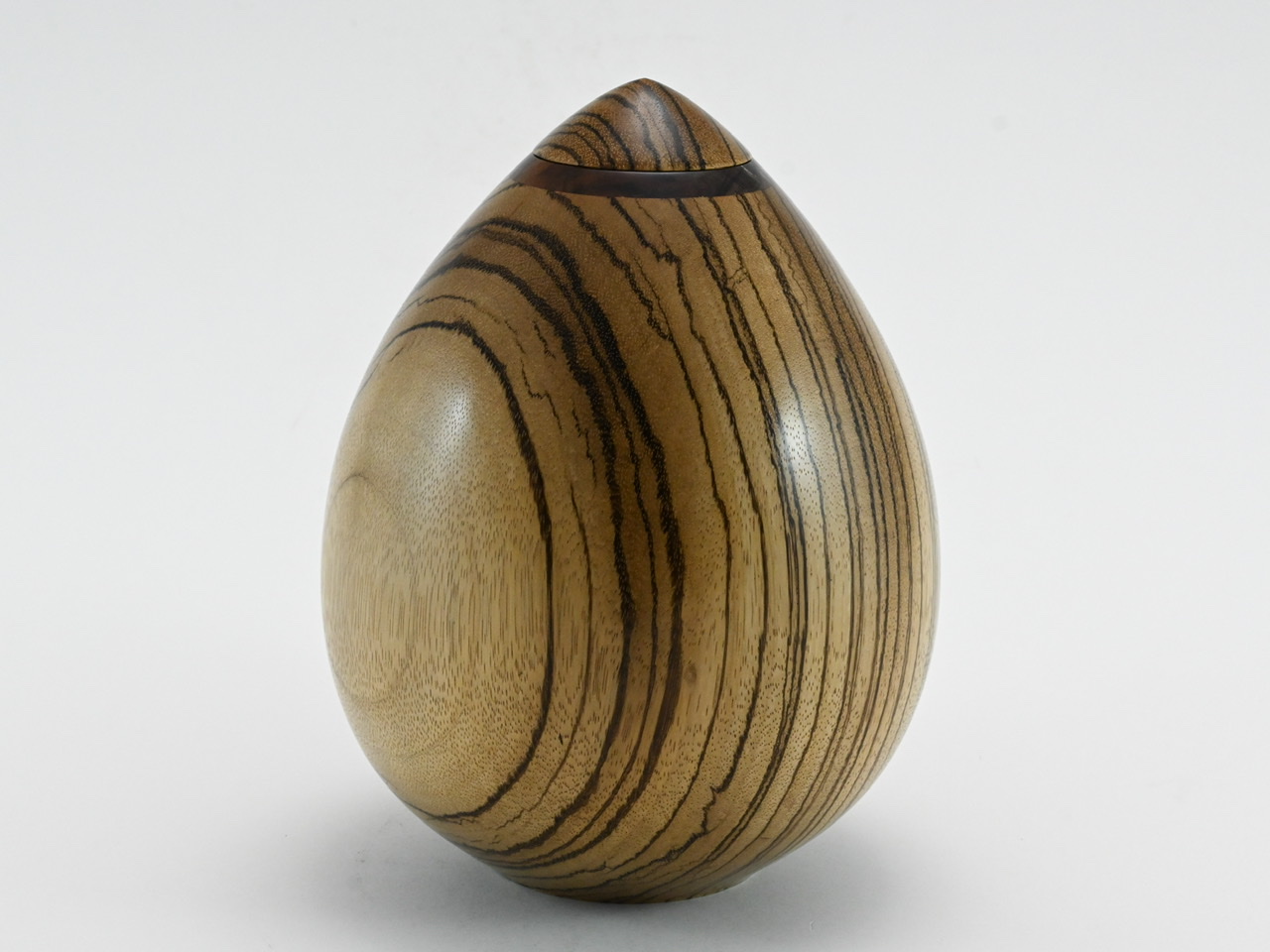 512 Zebrano - 2,8 liter