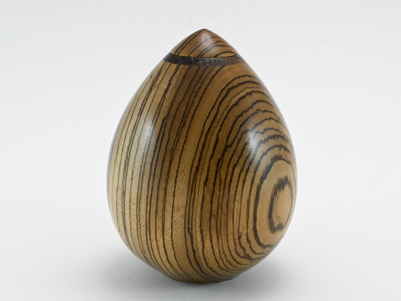 512 Zebrano - 2,8 liter