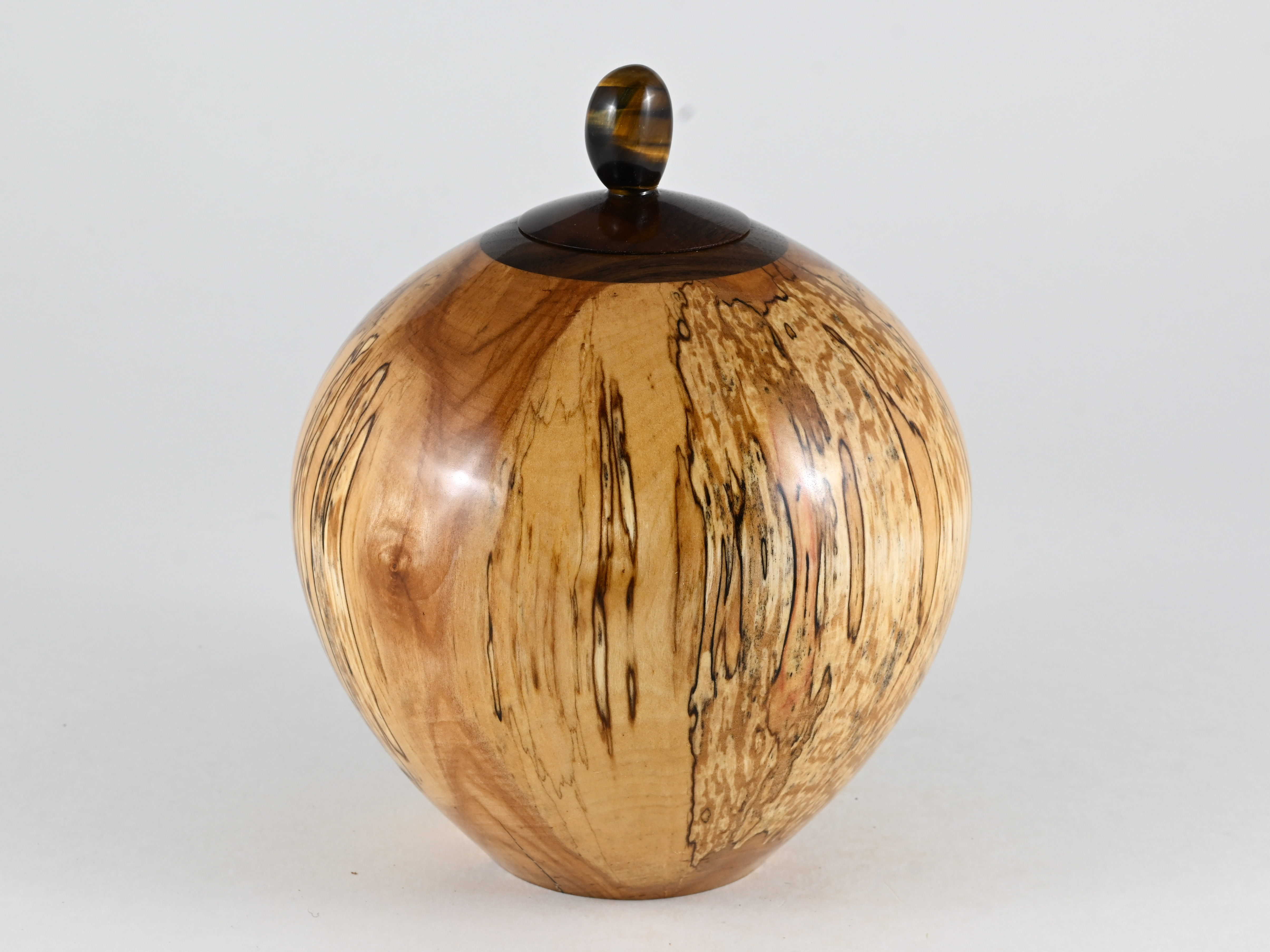 636 berk - 1,9 liter