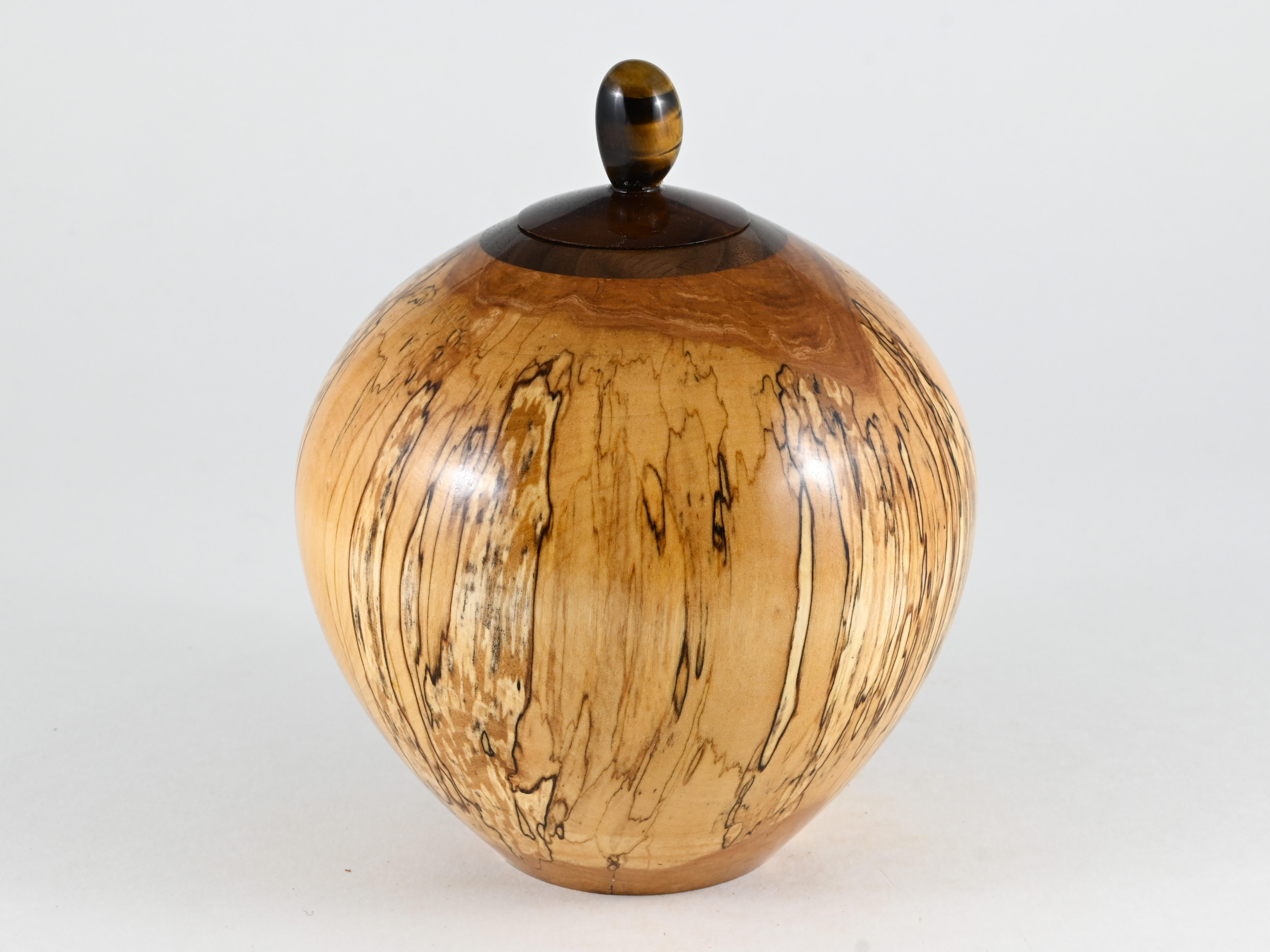 636 berk - 1,9 liter